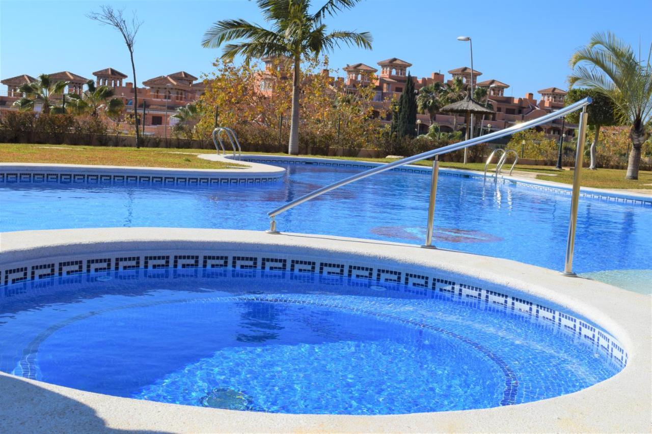 Espacioso Apartamento Con Preciosos Jardines Y Bbq 이슬라 플라나 외부 사진