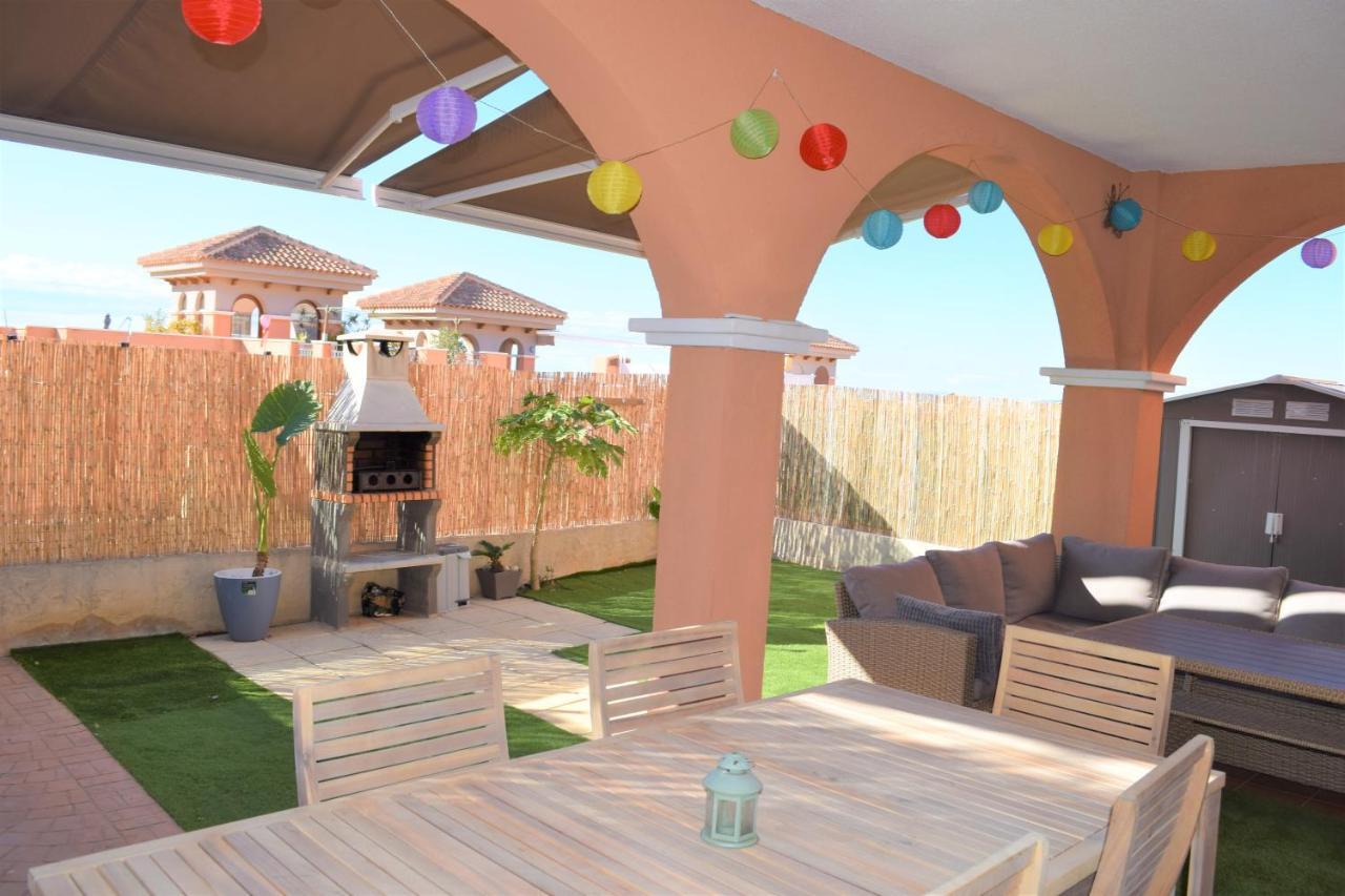 Espacioso Apartamento Con Preciosos Jardines Y Bbq 이슬라 플라나 외부 사진